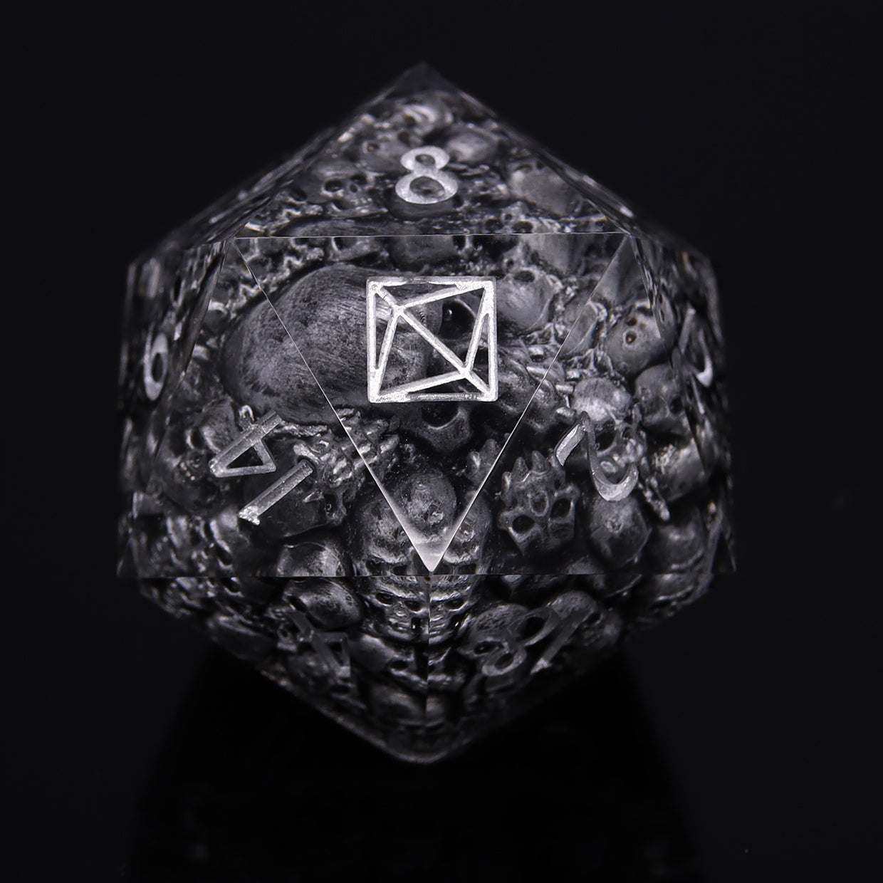 a) D20 "Pile of Skulls" CUSTOM 30mm/1.18" (MTO)